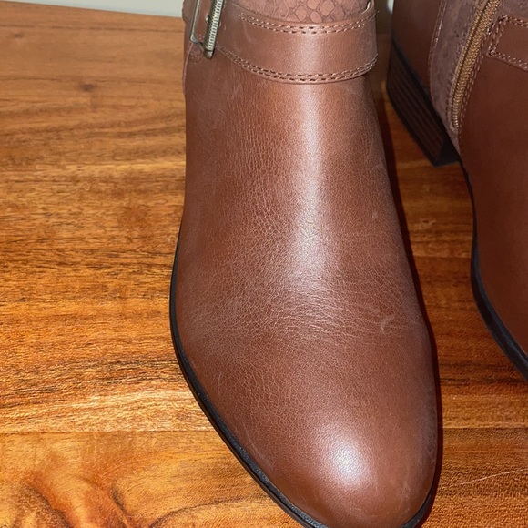 Clarks addiy sharilyn dark tan leather booties - Picture 6 of 11
